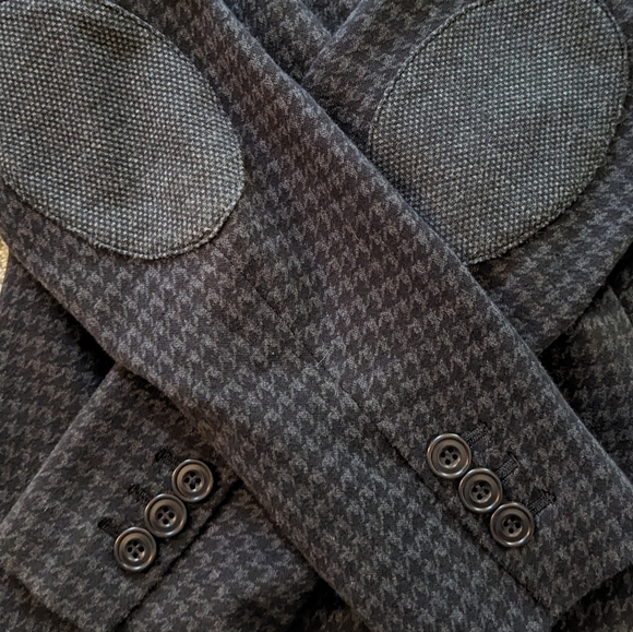 Houndstooth Pattern Blazer - Picture 5 of 6